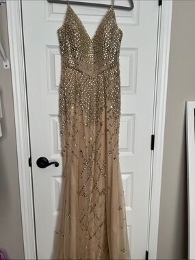 Vienna Prom Gold Beaded V-Neck Tulle Gown